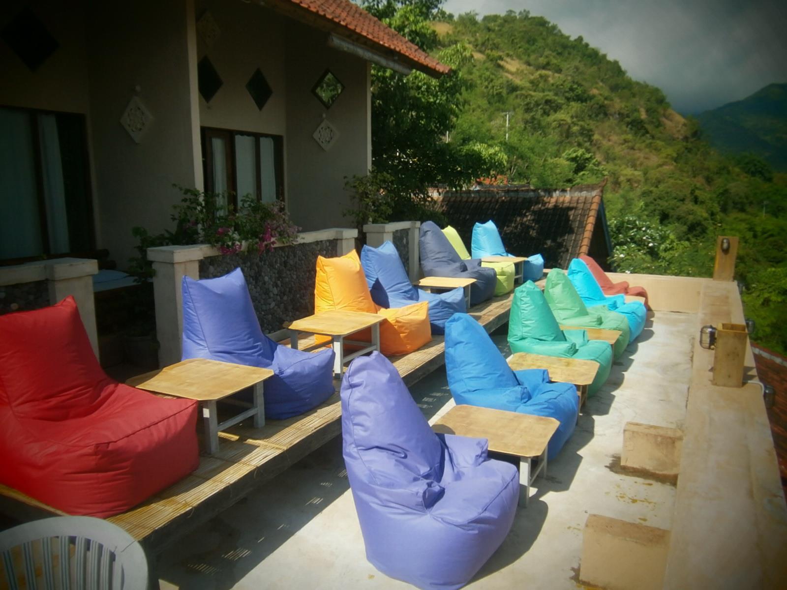 Waenis Sunset View Hotel And Restaurant, Amed, Bali Екстер'єр фото